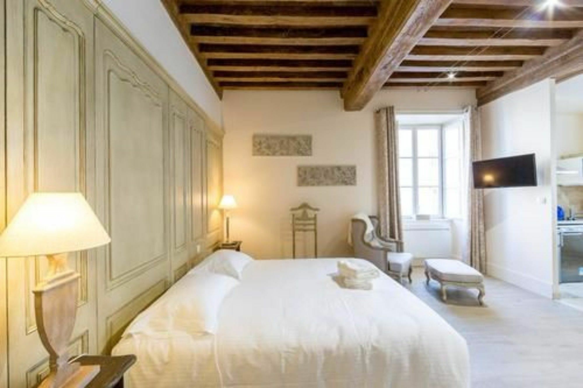 Le Cara Seheiah 1D Bed & Breakfast โบน ภายนอก รูปภาพ